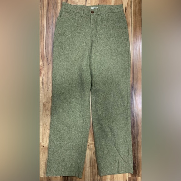 L.L. Bean Wool Silk Blend Trousers Pants Lined Green Straight Leg Womens 10 - Picture 1 of 3